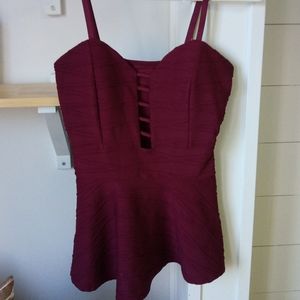 ☕2/$40 Cutout peplum top